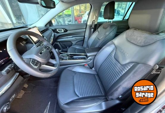 Camionetas - Jeep COMMANDER LIMITED T270 2025 Nafta 0Km - En Venta