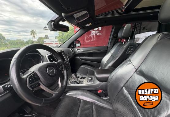 Camionetas - Chrysler JEEP GRAND CHEROKEE LIMIT 2018 Nafta 130000Km - En Venta