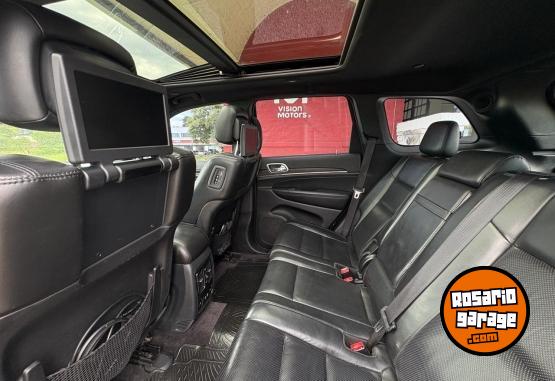 Camionetas - Chrysler JEEP GRAND CHEROKEE LIMIT 2018 Nafta 130000Km - En Venta
