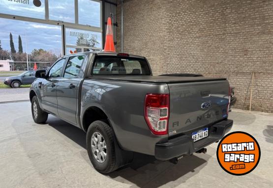 Camionetas - Ford RANGER XLS 3.2 2017 Diesel 180000Km - En Venta