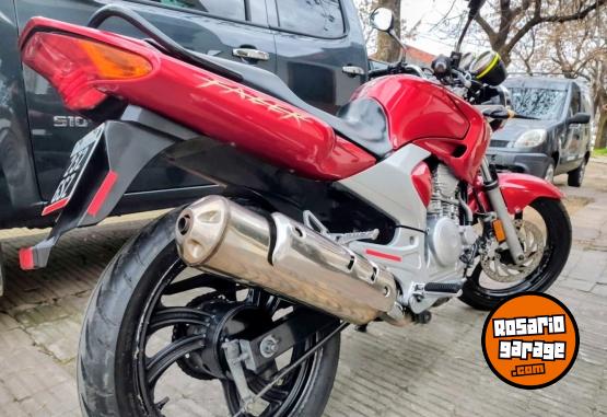 Motos - Yamaha Fazer 250 2010 Nafta 44444Km - En Venta