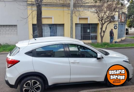 Autos - Honda HRV 2016 Nafta 190000Km - En Venta
