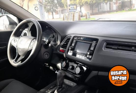 Autos - Honda HRV 2016 Nafta 190000Km - En Venta