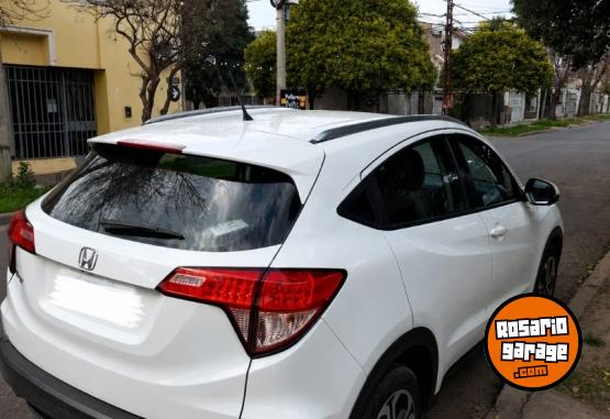 Autos - Honda HRV 2016 Nafta 190000Km - En Venta