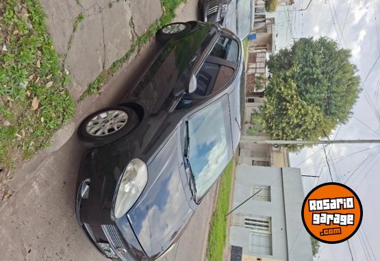 Autos - Fiat Punto ELX 1.4 2009 Nafta 164000Km - En Venta