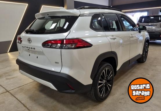 Autos - Toyota COROLLA CROSS XEI CVT 2026 Nafta 1000Km - En Venta