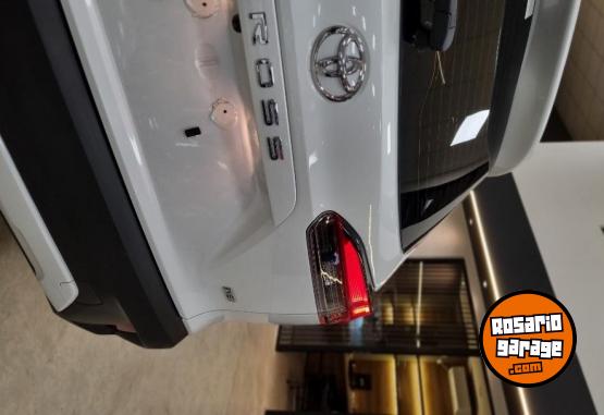 Autos - Toyota COROLLA CROSS XEI CVT 2026 Nafta 1000Km - En Venta