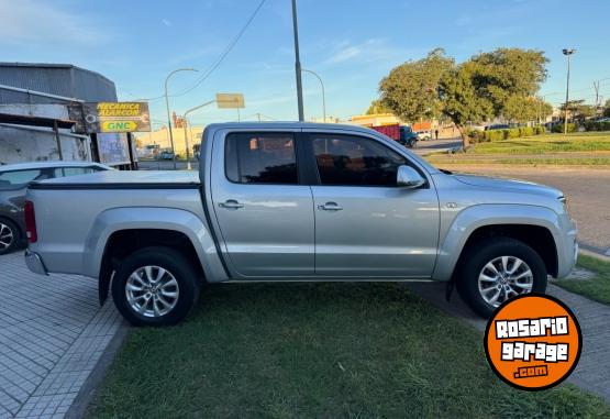 Camionetas - Volkswagen AMAROK HIGHLINE PACK 2.0 2017 Diesel 115000Km - En Venta