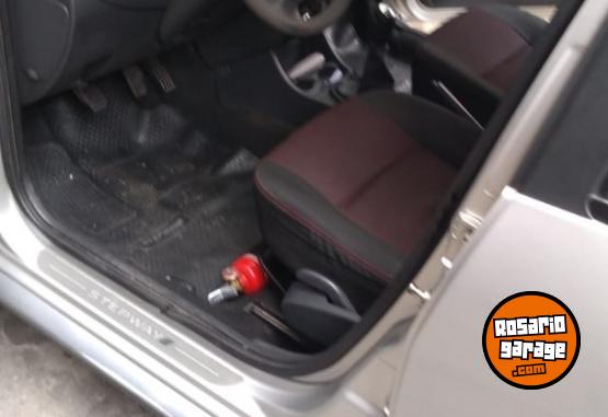 Autos - Renault Sandero stepway 2012 Nafta 145000Km - En Venta