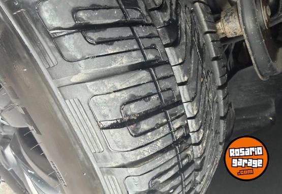 Camionetas - Volkswagen Amarok higline pack 2015 Diesel 206000Km - En Venta
