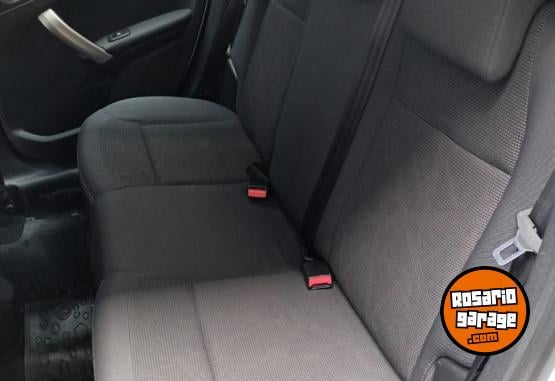 Autos - Peugeot 2008 allure 2017 Nafta 192000Km - En Venta