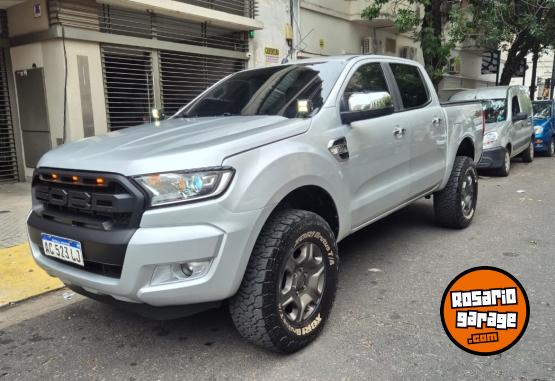 Camionetas - Ford Ranger xlt 4x4 at permuto 2018 Diesel 140000Km - En Venta