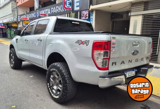 Camionetas - Ford Ranger xlt 4x4 at permuto 2018 Diesel 140000Km - En Venta