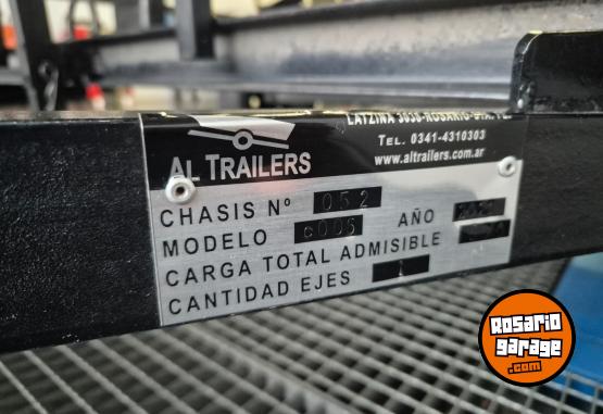 Accesorios para Motos - Trailer para Motos o Cuatri con susp. independiente - En Venta
