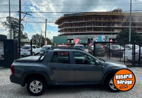 Camionetas - Renault OROCH 1.6 OUTSIDER 4P 201 2017 Nafta - En Venta