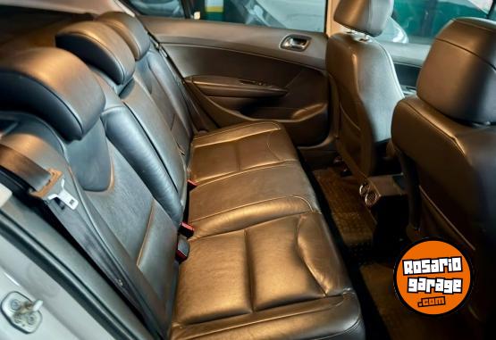 Autos - Peugeot 408 Allure Nav 2012 Nafta 199000Km - En Venta