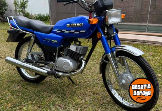 Motos - Suzuki AX100 2025 Nafta 3500Km - En Venta