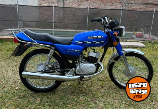 Motos - Suzuki AX100 2025 Nafta 3500Km - En Venta