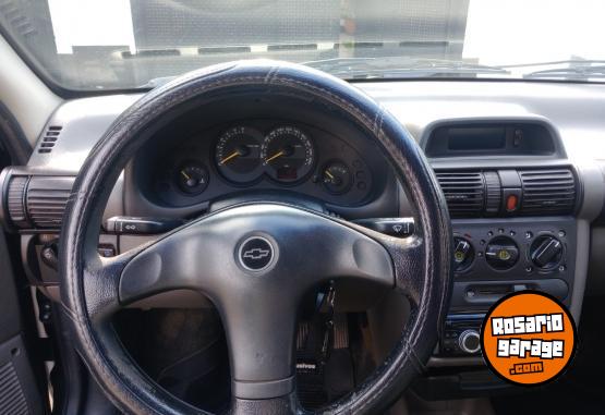 Autos - Chevrolet Corsa Classic 2009 Nafta 160000Km - En Venta