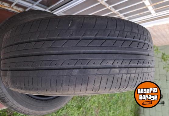 Accesorios para Autos - Cubiertas de ocasión 215/55r17 - En Venta