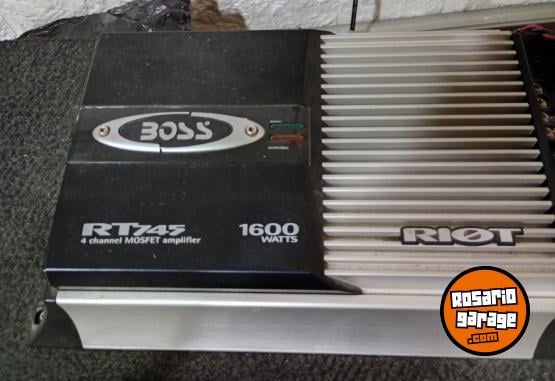 Electrónica - Potencia más boofer de dos parlantes - En Venta