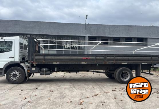 Camiones y Gr�as - Mercedes Benz Atego 1418 - En Venta