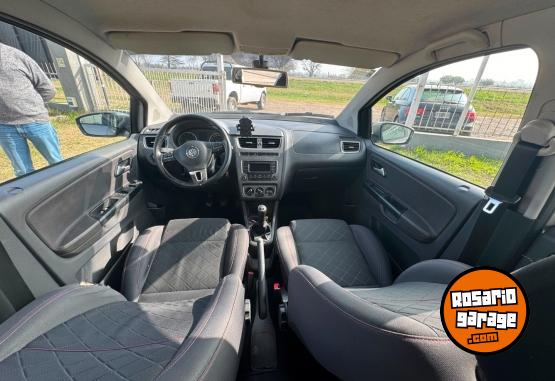 Autos - Volkswagen Suran highline 2014 Nafta 125000Km - En Venta
