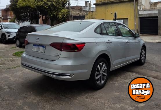 Autos - Volkswagen Virtus Highline 2018 Nafta 149000Km - En Venta