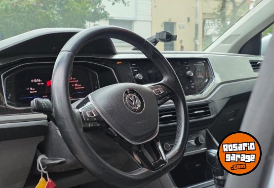 Autos - Volkswagen Virtus Highline 2018 Nafta 149000Km - En Venta