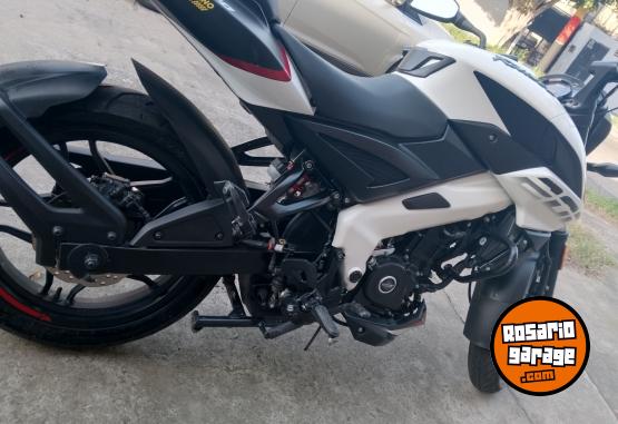 Motos - Bajaj Rouser Ns 200 2023 Nafta 6900Km - En Venta
