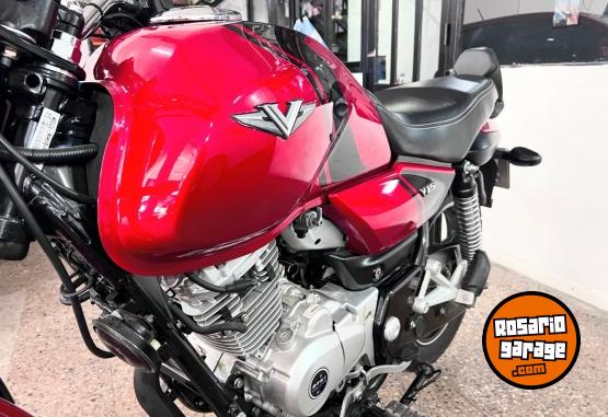 Motos - Bajaj 150 v15 2021 Nafta 372Km - En Venta