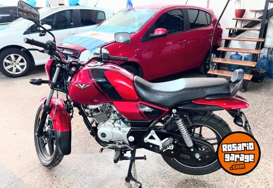Motos - Bajaj 150 v15 2021 Nafta 372Km - En Venta