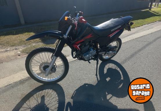 Motos - Honda Tornado 250 2018 Nafta 15000Km - En Venta