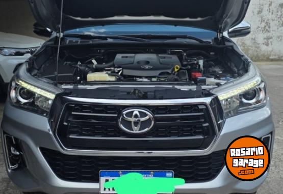 Camionetas - Toyota HILUX SRV SRX 2020 Diesel 152318Km - En Venta