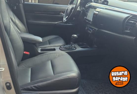 Camionetas - Toyota HILUX SRV SRX 2020 Diesel 152318Km - En Venta