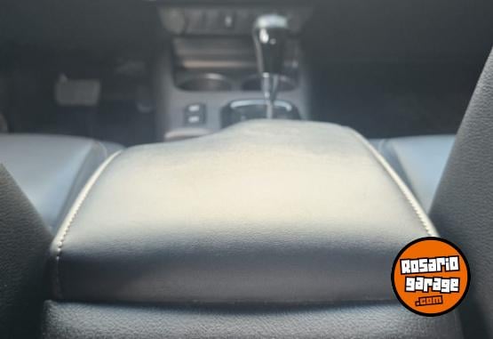 Camionetas - Toyota HILUX SRV SRX 2020 Diesel 152318Km - En Venta