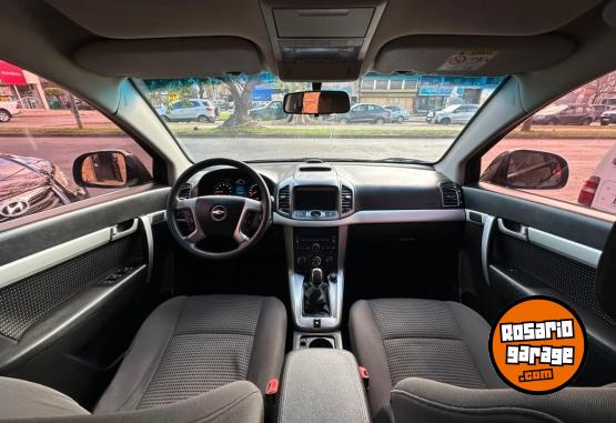 Camionetas - Chevrolet CAPTIVA LT 2.4 7AS 2016 Nafta 146800Km - En Venta