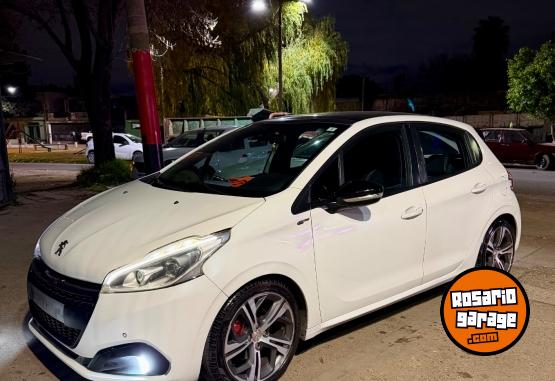 Autos - Peugeot 208gt 2017 Nafta 110000Km - En Venta