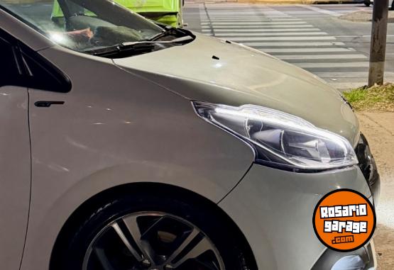 Autos - Peugeot 208gt 2017 Nafta 110000Km - En Venta