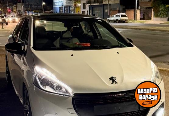 Autos - Peugeot 208gt 2017 Nafta 110000Km - En Venta