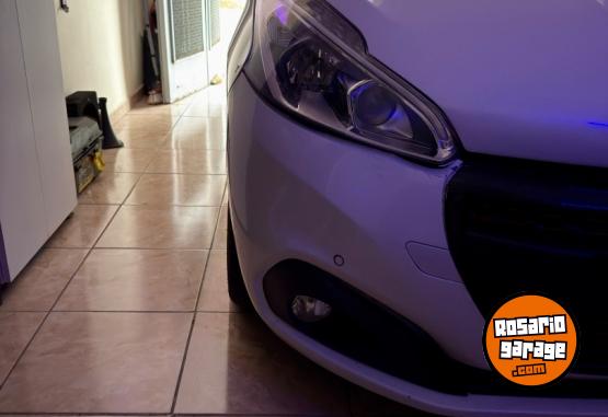 Autos - Peugeot 208gt 2017 Nafta 110000Km - En Venta