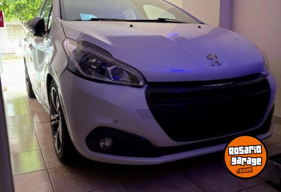 Autos - Peugeot 208gt 2017 Nafta 110000Km - En Venta