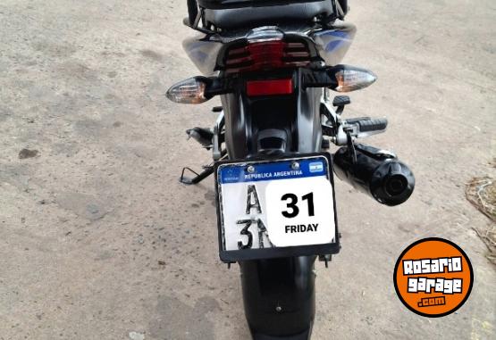 Motos - Bajaj Discover 125 2021 Nafta 21997Km - En Venta
