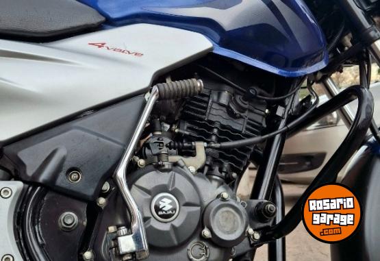 Motos - Bajaj Discover 125 2021 Nafta 21997Km - En Venta