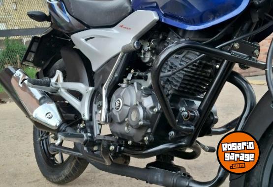 Motos - Bajaj Discover 125 2021 Nafta 21997Km - En Venta