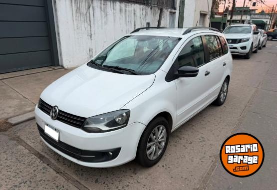 Autos - Volkswagen Suran 2014 GNC 200000Km - En Venta