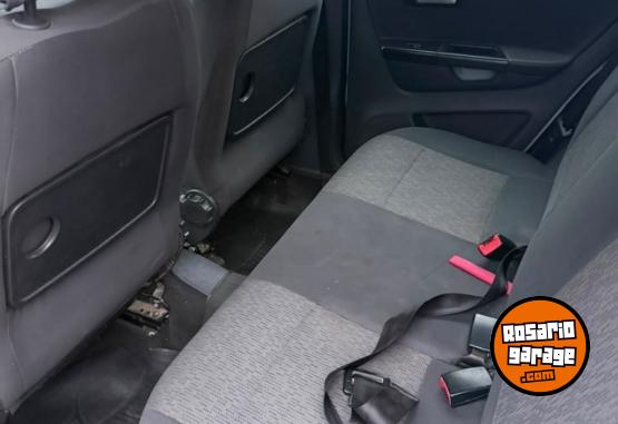 Autos - Volkswagen Suran 2014 GNC 200000Km - En Venta