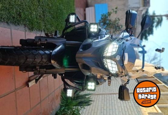 Motos - Benelli trk 502 2023 Nafta 20000Km - En Venta