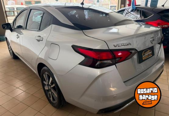 Autos - Nissan Versa 2022 Nafta - En Venta