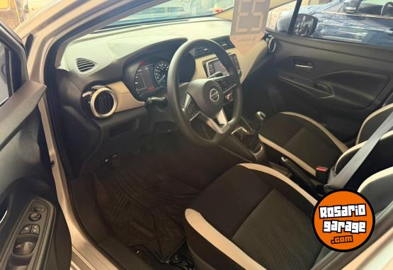 Autos - Nissan Versa 2022 Nafta - En Venta